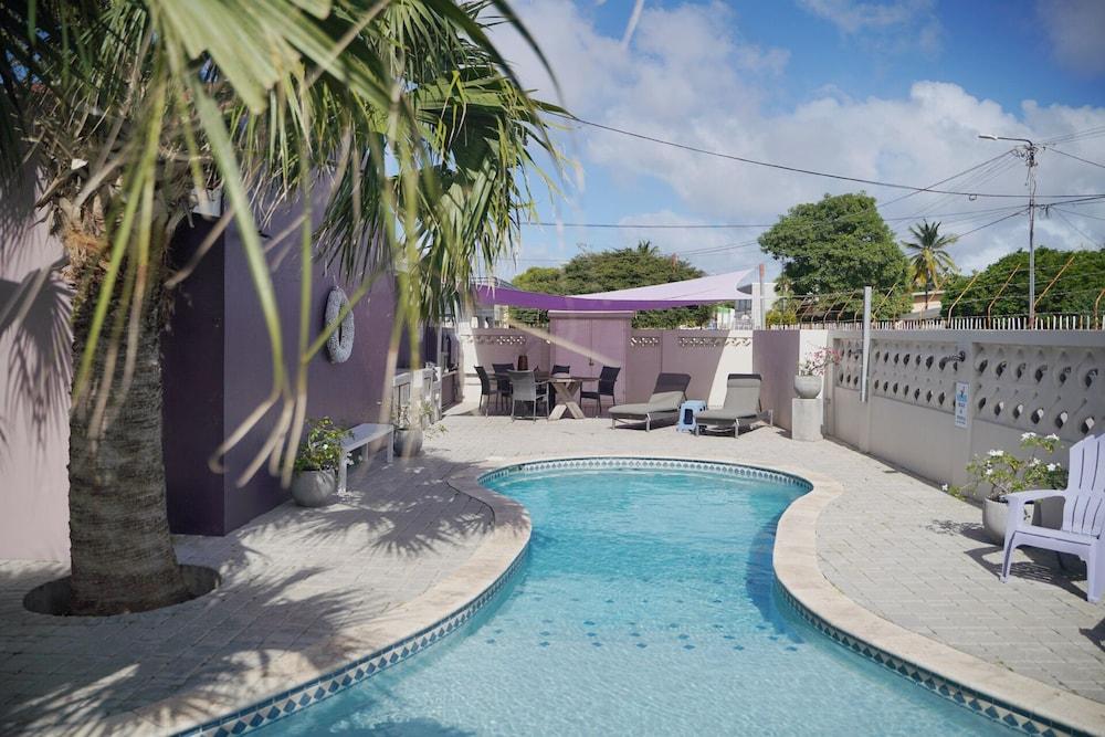 Cadushi Apartments Oranjestad Exterior photo