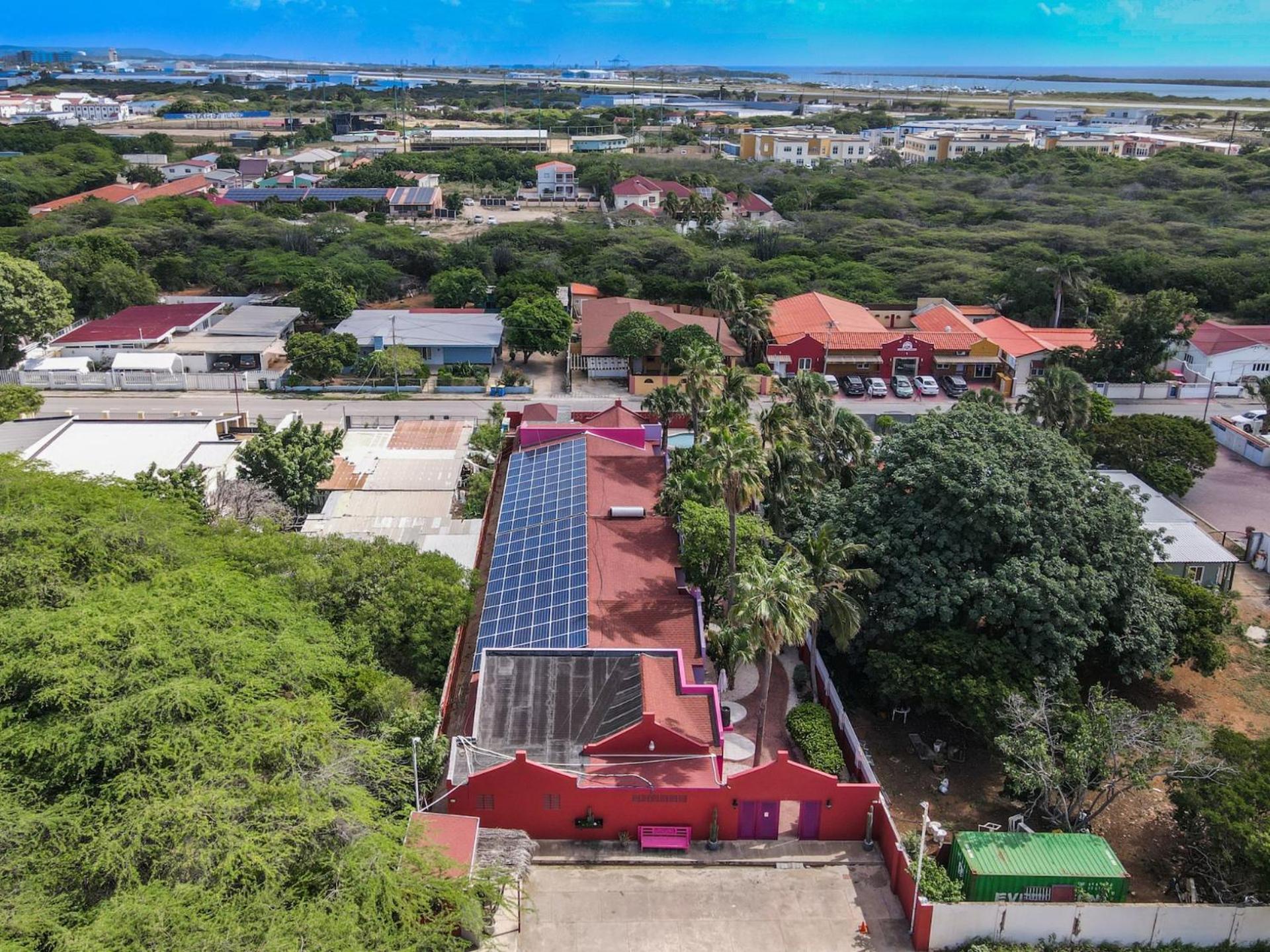 Cadushi Apartments Oranjestad Exterior photo