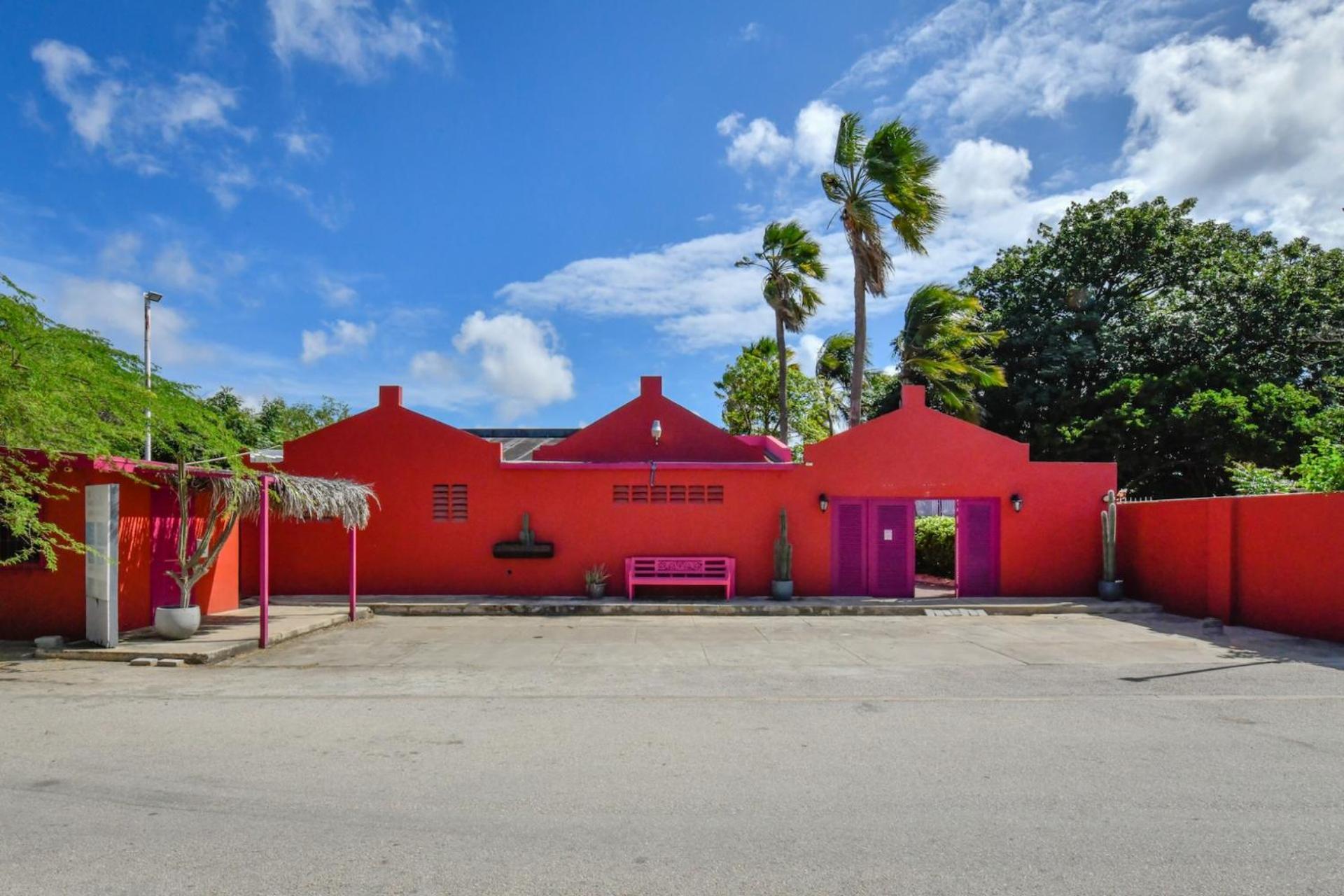 Cadushi Apartments Oranjestad Exterior photo