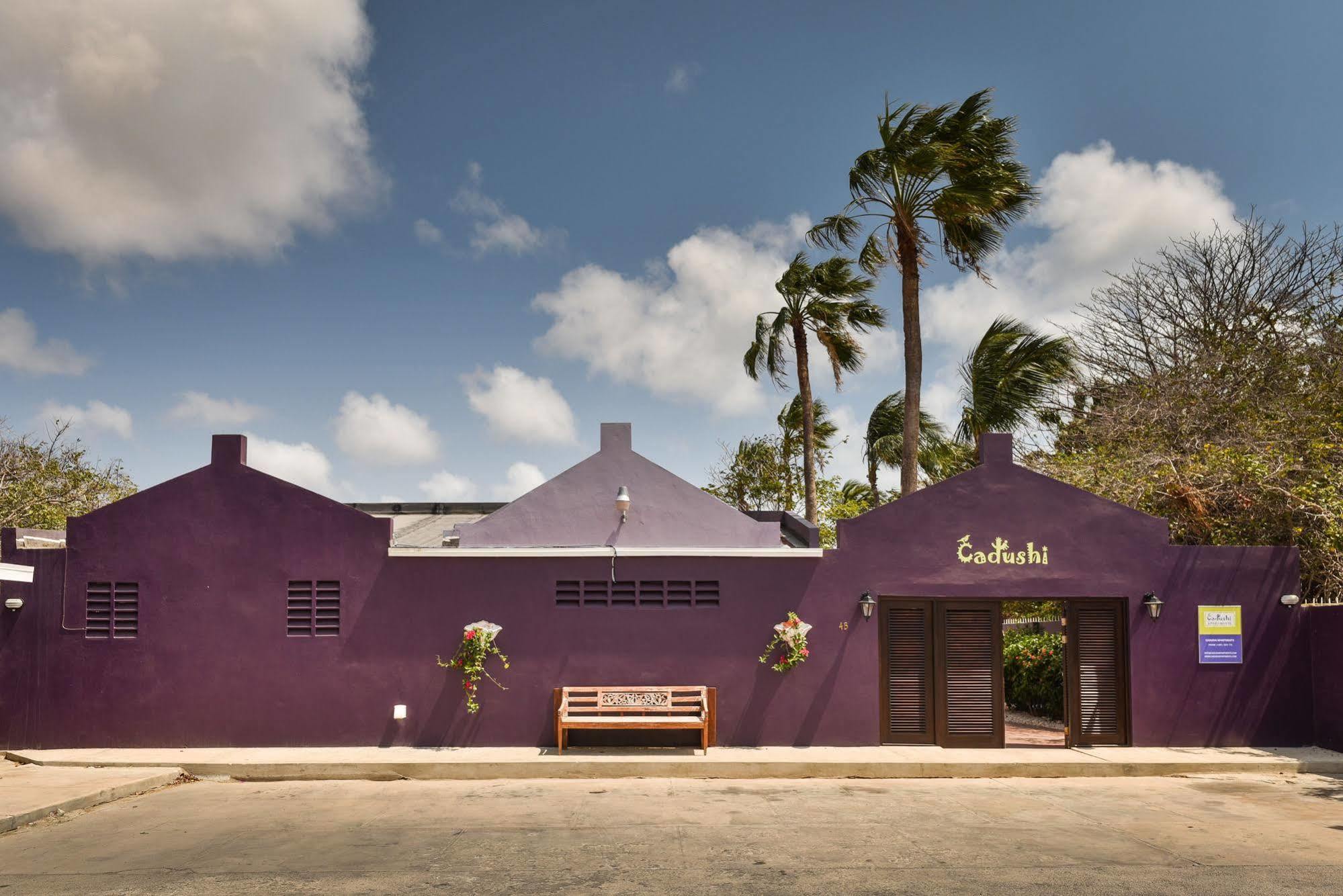 Cadushi Apartments Oranjestad Exterior photo